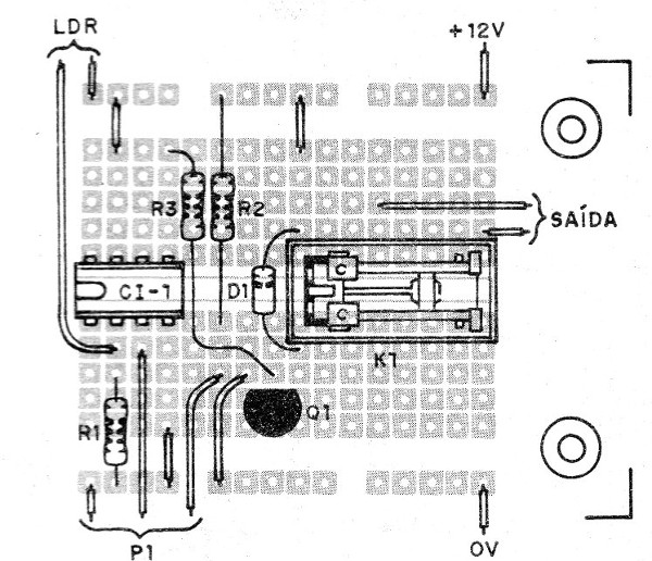    Figura 6 – Montagem em matriz de contatos do circuito 2
