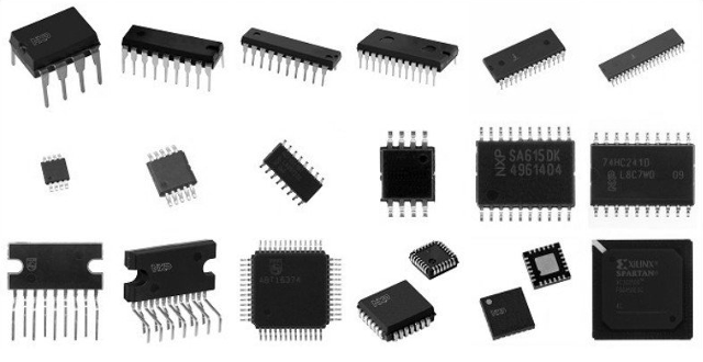 Diversos tipos de invólucros de circuitos integrados

