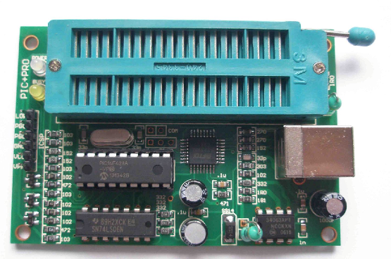 Figura 181- Uma placa típica de programação de microcontrolador
