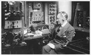 Figura 2 – Rádio no início do século passado
